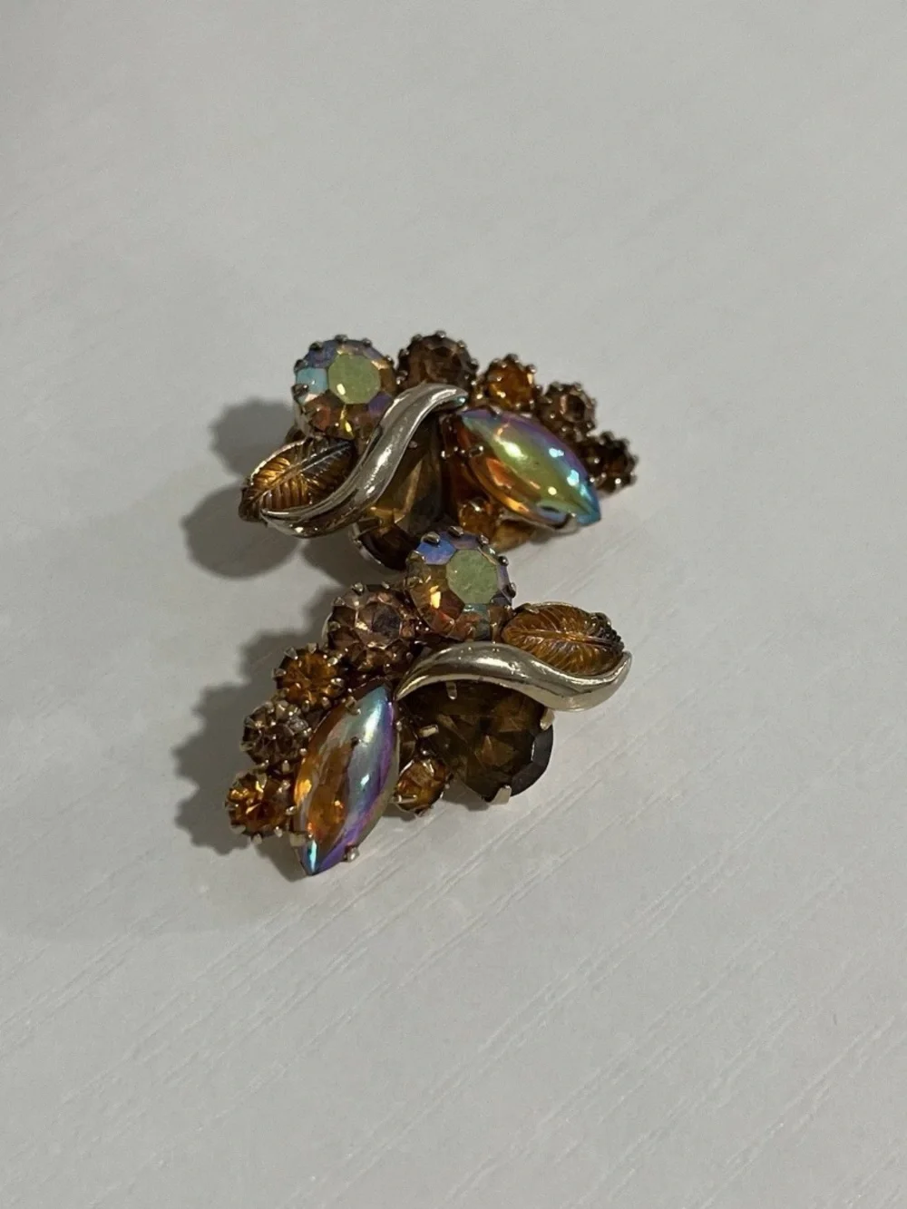 Vintage RARE Kramer New York SIGNED Clip On Earrings